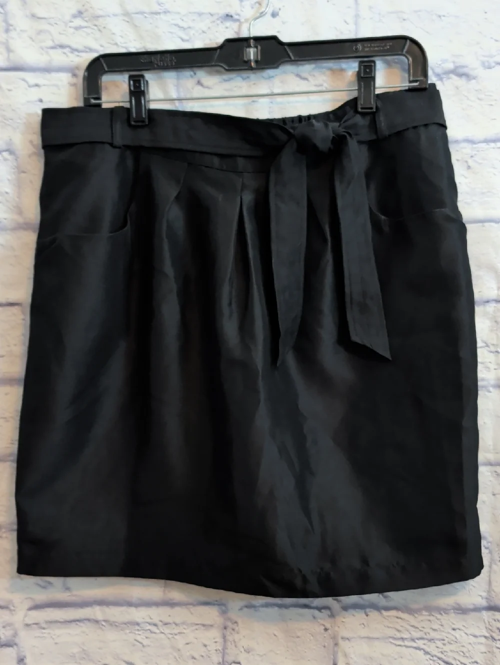 GAP Black Mini Skirt w/ Pockets & Tie Waist - Size 10